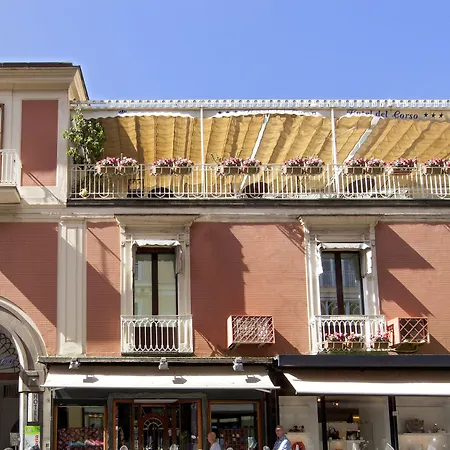 Del Corso Otel 3*