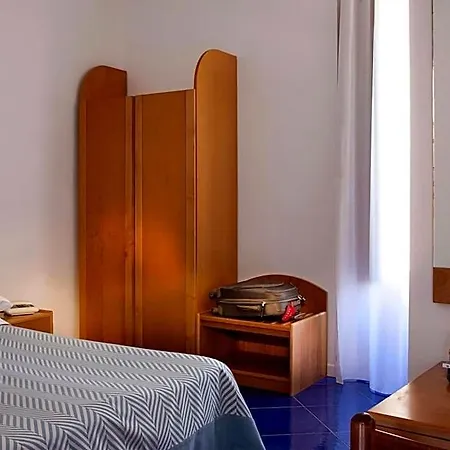 Ξενοδοχείο Del Corso 3*